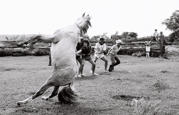 AÑO 1990 - BLANCO Y NEGRO - VIDA CAMPESINA EN PARAGUAY (JOSÉ MARÍA BLANCH)
